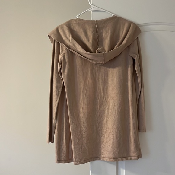 Cardigan with a hood! Size xs. - Picture 2 of 3